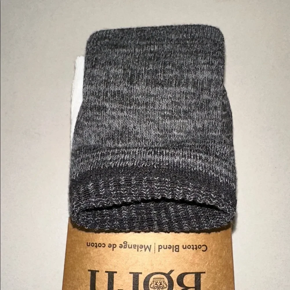 BORN Gray Black White US W 4-10 Super Soft  Crew Socks Pack of 5